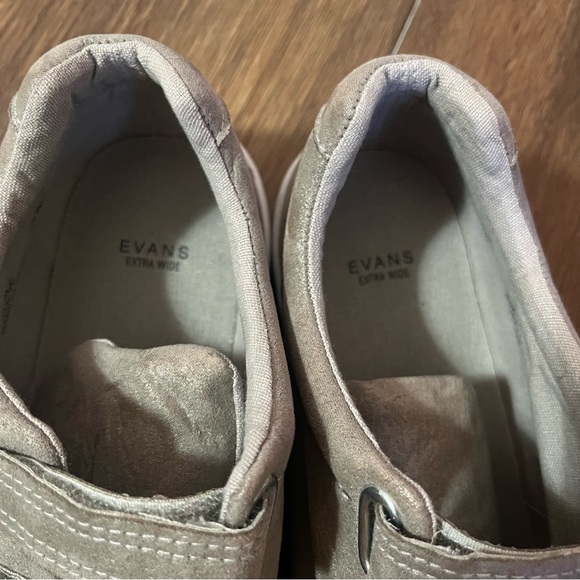 Evans mauve metallic velcro sneakers, size 9W - Picture 7 of 9